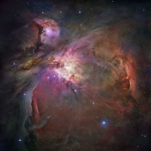 Der Orion-Nebel - sieht hübsch aus; ist aber im wesentlich ein Vakuum (Bild: NASA/ESA, hier gibts ne größere Version)