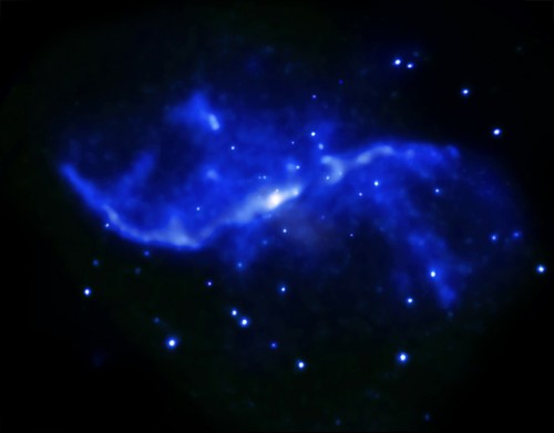 Bild: X-ray: NASA/CXC/Caltech/P.Ogle et al; Optical: NASA/STScI; IR: NASA/JPL-Caltech; Radio: NSF/NRAO/VLA