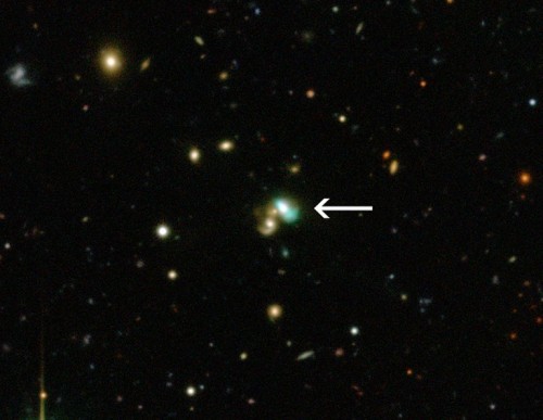 Grühne-Bohnen-Galaxie! (Bild: CFHT/ESO/Mischa Schirmer)