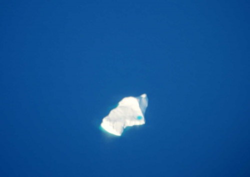 Eisberg mit Schmelzpool, © Autor