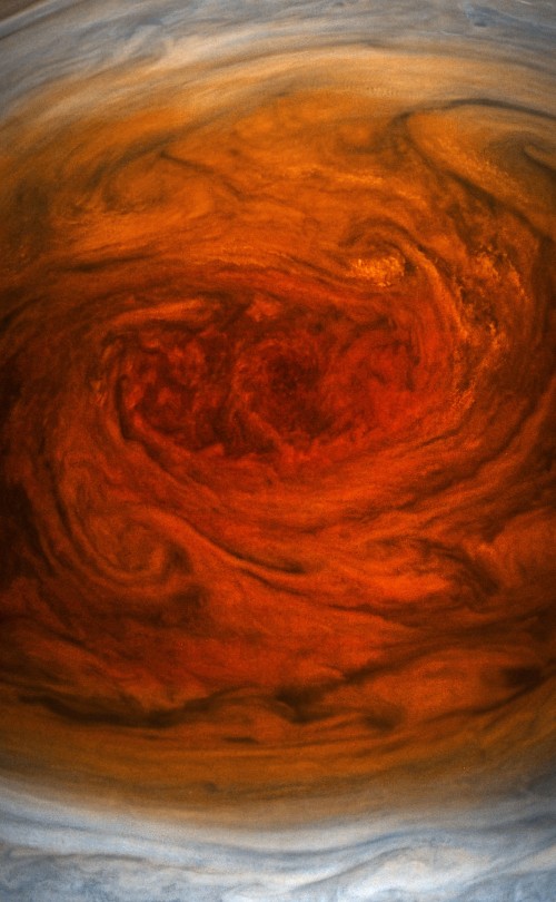 Groß und rot! (Bild: NASA / SwRI / MSSS / Gerald Eichstädt / Seán Doran)