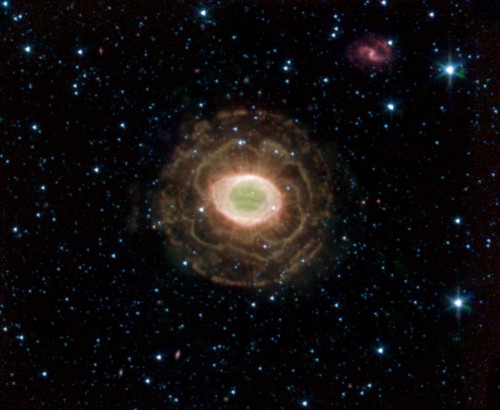 Ringnebel (Bild: NASA/JPL-Caltech/J. Hora (Harvard-Smithsonian CfA), gemeinfrei)