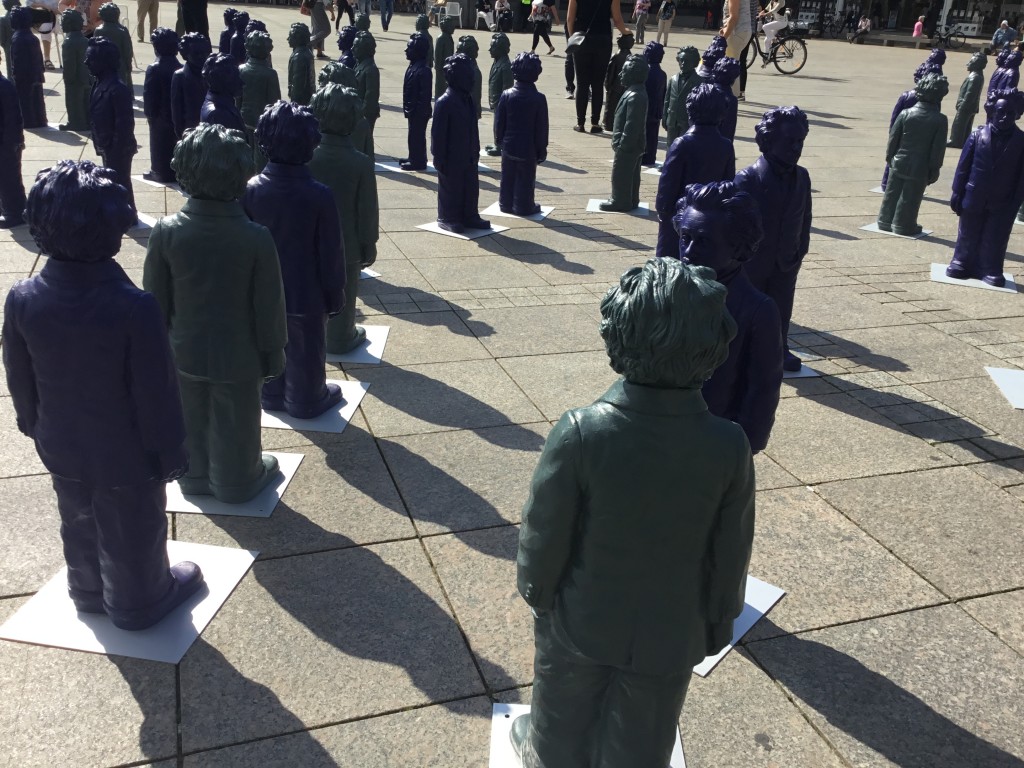 66B7ABE6-C0F9-45ED-B949-856599D3FD30