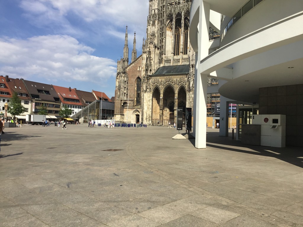 F56153F0-57E7-4192-8786-90B3CEAACF6A